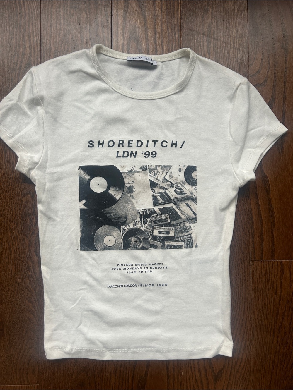 Bershka Graphic Tee